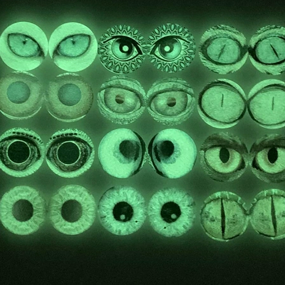 Magnets - Picture 6 of 7